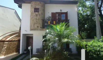 Casa no condominio Granja Olga I