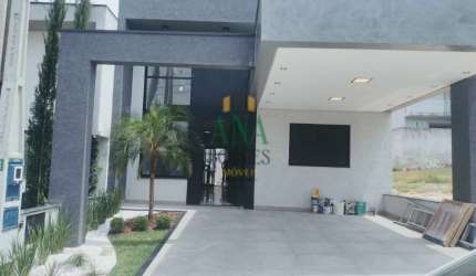 Casa a venda no Condomínio Horto Vilagio
