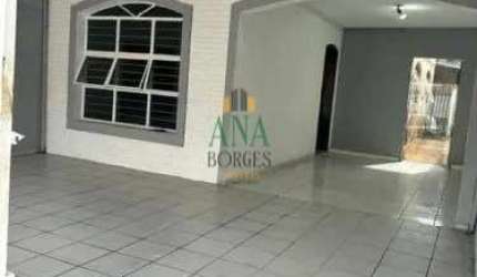 Casa 03 dormitórios