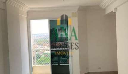 Excelente Apartamento no Edifício Nena Moncayo