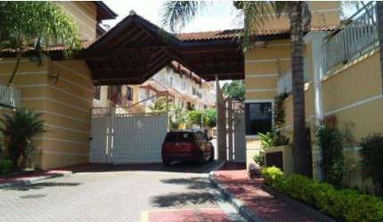 Sobrado com 4 dormitórios à venda, 225 m² por R$ 1.100.000,00 - Portal dos Gramados - Guarulhos/SP
