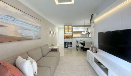 Apartamento semi-mobiliado no Itacorubi.