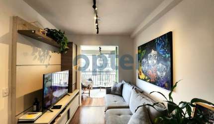 Apartamento de 2 dorms (suíte), 1 vaga, churrasqueira à carvão no condominio Exuberance Club