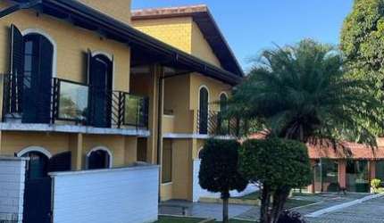 Apartamento de 02 quartos e Piscinas em Tremembé