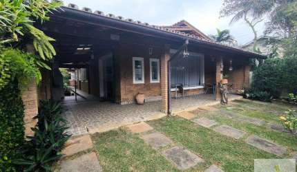 Casa à venda no Itaguá em Ubatuba