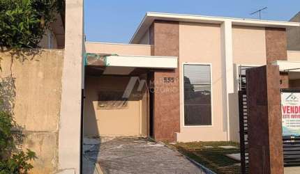 Casa à Venda em Fazenda Velha - 3 Dormitórios, 98m²