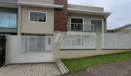 Sobrado à Venda em Araucária: 3 Dormitórios, 158.77m²