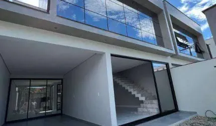 Sobrado com 3 dormitórios à venda, 165 m² - Tabuleiro - Barra Velha/SC