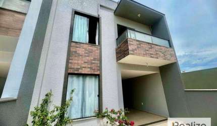 Sobrado com 3 dormitórios à venda, 132 m² - Itacolomi - Balneário Piçarras/SC