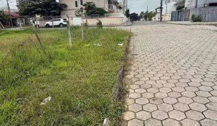 Terreno à venda, 331 m²
