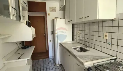 Excelente Apartamento mobiliado, 3 dormitórios, sala, cozinha, banheiro, área de serviço Maquina de lavar, 1 vaga de garagem,  playground, academia.