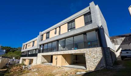Sobrado 3 suítes em ótima localização no Bom Retiro