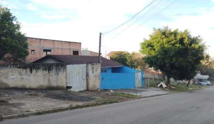 Terreno plano,  ZUD 3 em Colombo com 468 m²