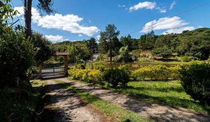 Deslumbrante casa tipo para venda com 10 quartos, 2,000m²