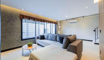 Agradável casa tipo para venda com 4 quartos, sendo 2 suítes, 200m²