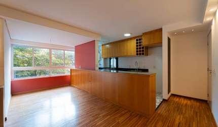 Atraente apartamento tipo para venda com 2 quartos, sendo 1 suíte, 61m²