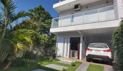 Casa 3 dormitórios para Venda em Florianópolis, São João do Rio Vermelho, 3 dormitórios, 1 suíte, 2 banheiros, 2 vagas
