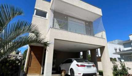Casa 3 dormitórios para Venda em Florianópolis, São João do Rio Vermelho, 3 dormitórios, 1 suíte, 4 banheiros, 2 vagas