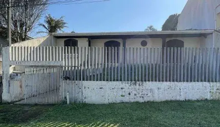 Casa com 390m² 3 quartos, à venda, no bairro Uberaba em Curitiba