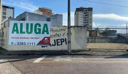 Terreno com 758m² , para aluguel, no bairro Centro em São José dos Pinhais