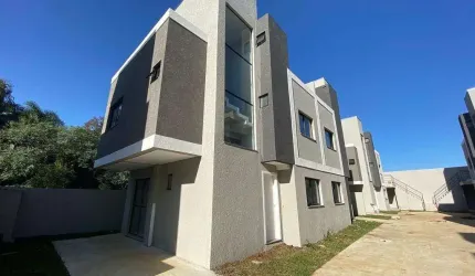 Sobrado com 125m² 3 quartos, à venda, no bairro Uberaba em Curitiba
