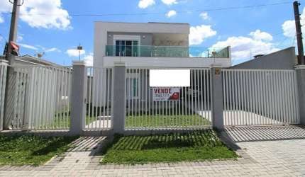 Sobrado à venda de 3 quartos sendo 1 suíte no São Marcos.