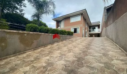 Sobrado com 261,34m² 5 quartos, à venda, no bairro Centro em Piraquara