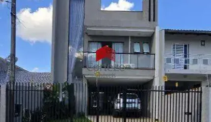 Sobrado com 230m² 3 quartos, à venda, no bairro Iná em São José dos Pinhais