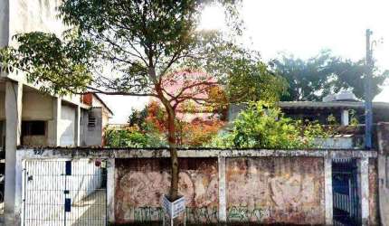 Casa Térrea para Venda em São Paulo, Jardim dos Ipês, 3 dormitórios, 1 banheiro, 4 vagas