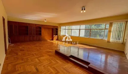 Vendo 138m², 4 quartos sendo 1 suíte com closet