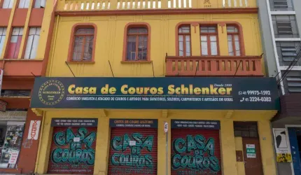 Apartamento com 3 dormitórios para alugar, 60 m² por R$ 1.100/mês - Centro - Curitiba/PR