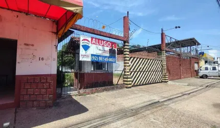 Alugo Ponto Comercial com 1800m2 no Lírio do Vale