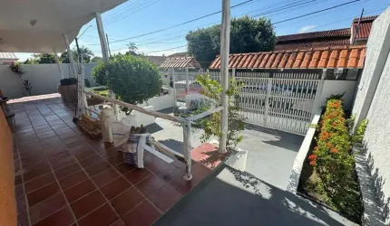 Casa à  Venda no Conjunto Villar Câmara