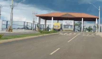 Excelente terreno no condomínio com melhor localização de Caçapava