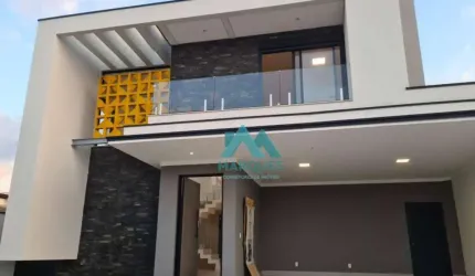 Belíssimo Sobrado em Condomínio fechado com infraestrutura moderna!!!