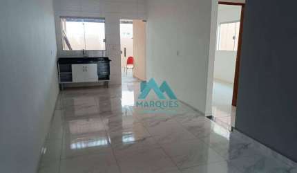 Excelente casa com quintal grande