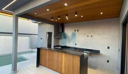 Linda Casa em condomínio Alto Padrão