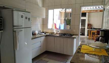 Linda Casa com 2 dormitórios à venda, 125 m² por R$ 300.000,00 - Borda da Mata - Caçapava/SP