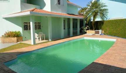 Sobrado com 3 dormitórios à venda, 531 m² por R$ 1.680.000,00 - Moradas do Jatay - Caçapava/SP
