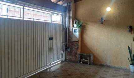 Excelente casa com edícula na Vila Santos