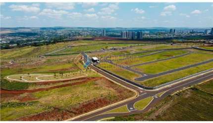 Terreno à venda na Avenida Heráclito Fontoura Sobral Pinto, Condomínio Evidence Resort, Ribeirão Preto por R$ 697.000
