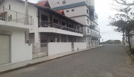 Vendo Pousada centro de Navegantes