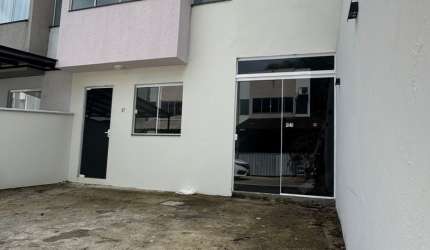 Casa em condomínio fechado com 3 quartos à venda em Brusque SC