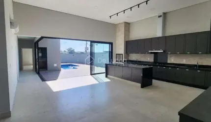 Casa em condomínio fechado com 4 quartos à venda na Rua Adoniran Barbosa, 920, Parque Brasil 500, Paulínia, 254 m2 por R$ 2.250.000