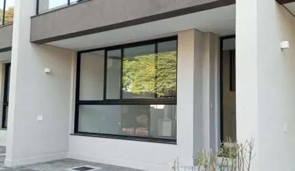 Casa em condomínio fechado com 3 quartos para alugar na Rua Hermínio Humberto Bertani, 740, Jardim das Paineiras, Campinas, 143 m2 por R$ 8.500