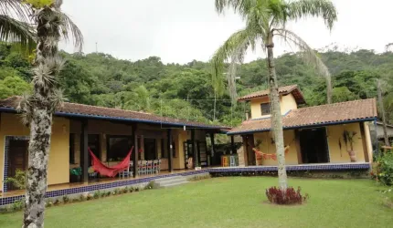 Casa com 5 quartos à venda na Rua da Ilha, 98, Praia da Fortaleza, Ubatuba, 550 m2 por R$ 2.250.000
