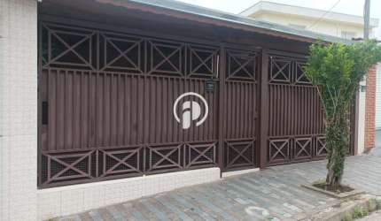 Casa (Terrea) para Venda, 2 dorm(s), 2 wcs, 3 vaga(s), 140 m²