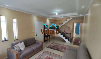 Casa à venda em Osasco-SP, bairro Umuarama: 3 quartos, 1 suíte, 2 salas, 3 banheiros, 3 vagas de garagem, 159m². Imperdível!