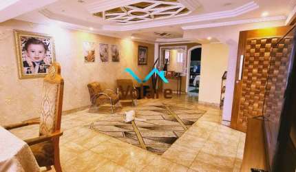 Imperdível: Casa à venda em Osasco-SP, Jardim D'abril! 3 quartos, 2 suítes, 3 salas, 4 banheiros, 2 vagas, 250m² de área.