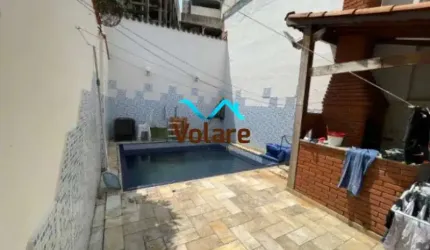 Imperdível oportunidade: Casa de 3 quartos e 3 suítes no Alto da Lapa, São Paulo - SP, com 200m² e 2 vagas de garagem.